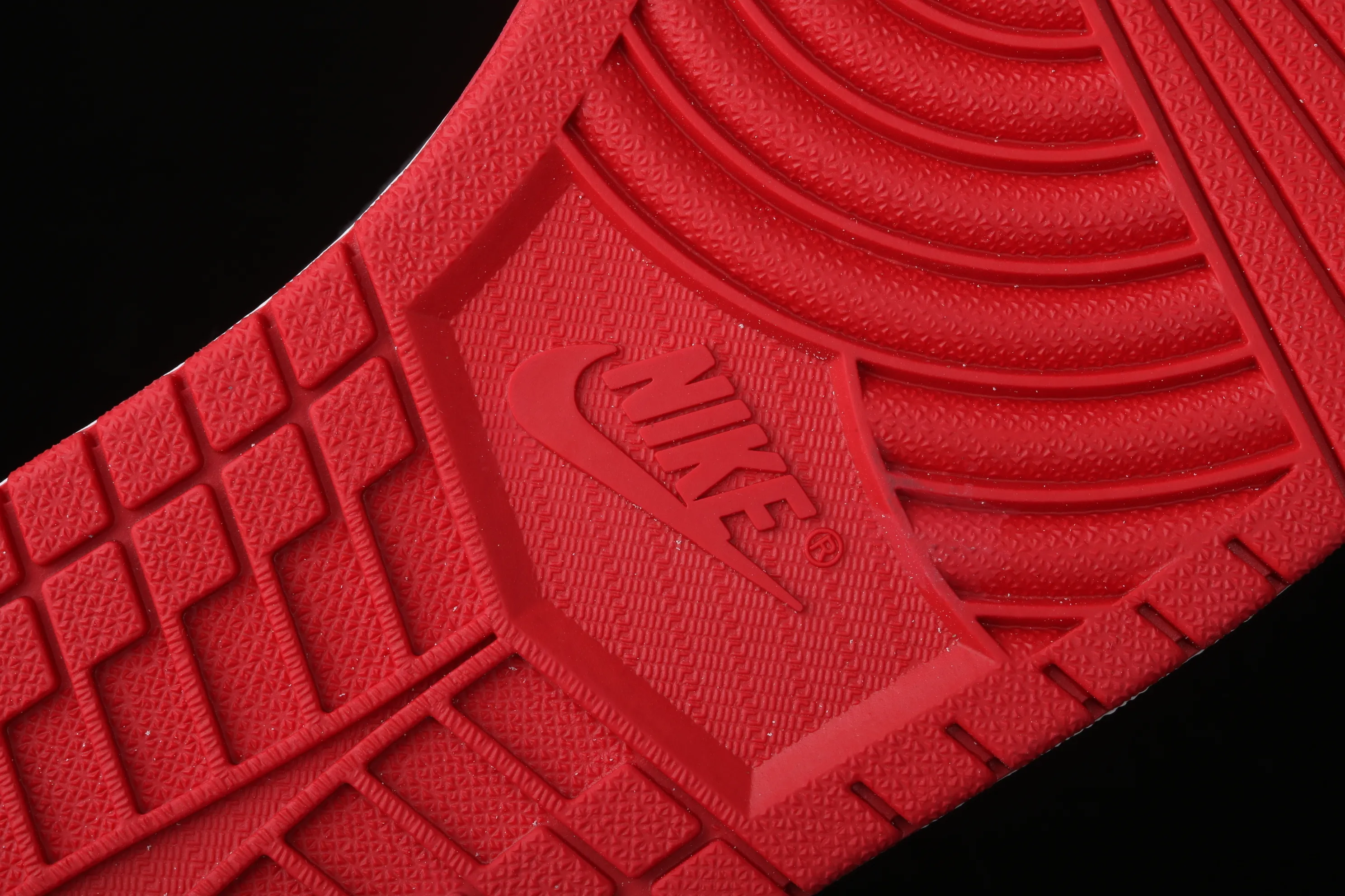 All categories Air Jordan Jordan series basketball shoes Air Jordan 1 High Air Jordan 1 "Fearless" AJ1 Joe 1 high top red and blue patent leather CK5666-100